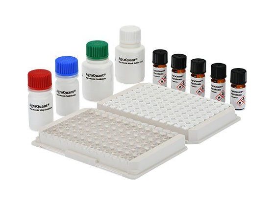 AgraQuant ELISA-testkit met microtiterplaat en reagentia